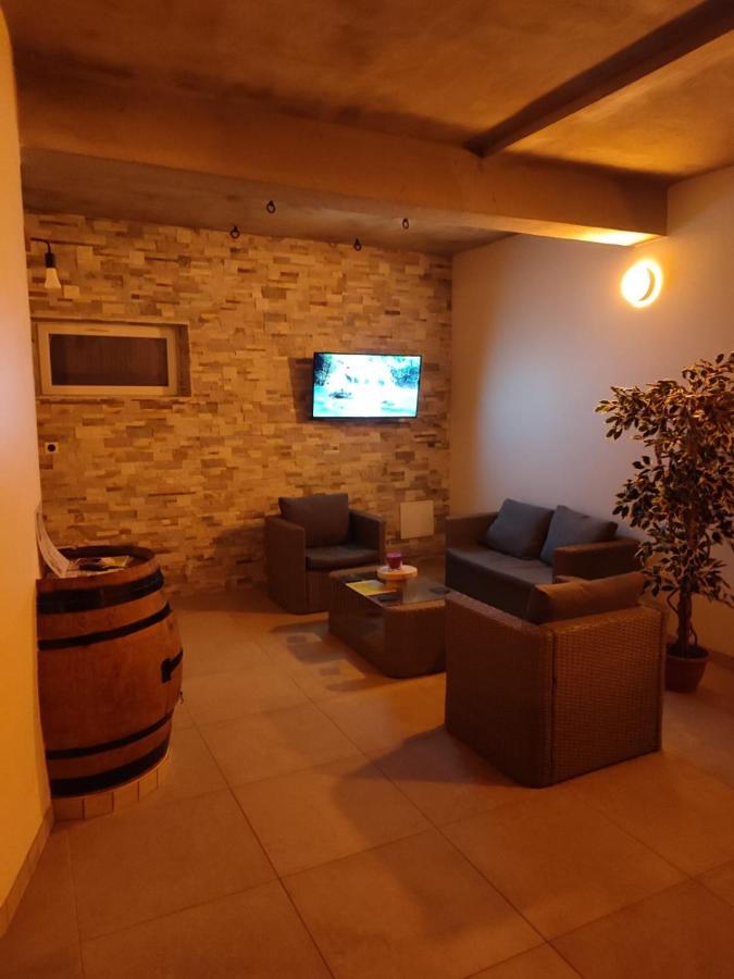 Le Charme D Ognes Apartment Ognes  Exterior photo